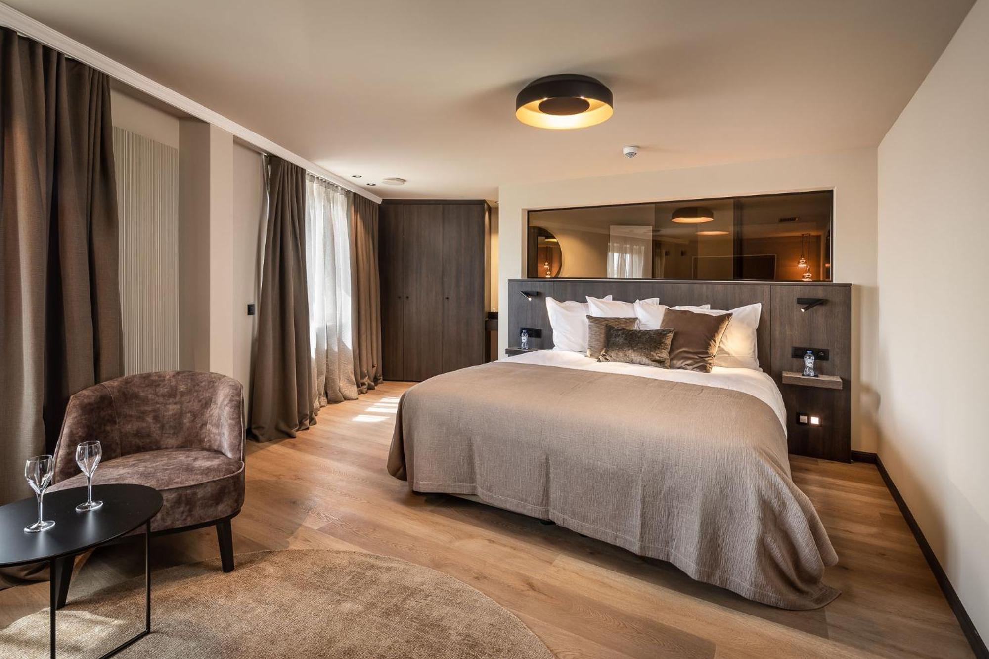 Hotel Britannia Кнокке-Хейст Экстерьер фото